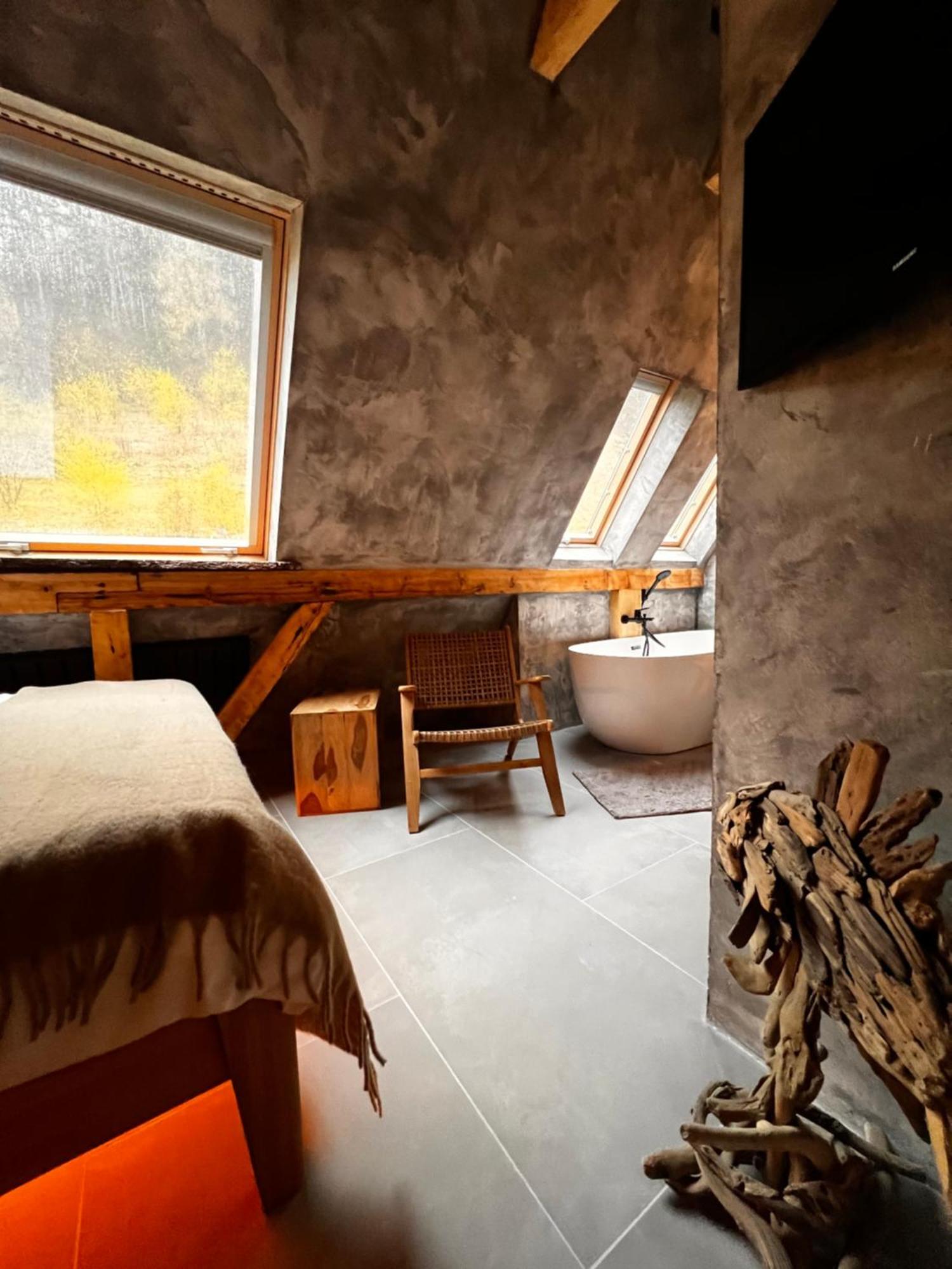 Shard Boutique Hotel-Adult Only Brassó Kültér fotó